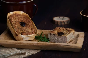 Pasztet ze śliwkami węgierkami opakowanie 450g