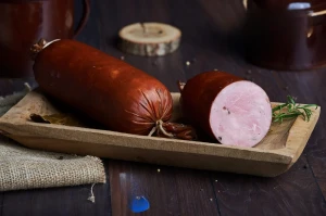 Kiełbasa Szynkowa odtworzona według receptury z 1926 roku.   500g 
